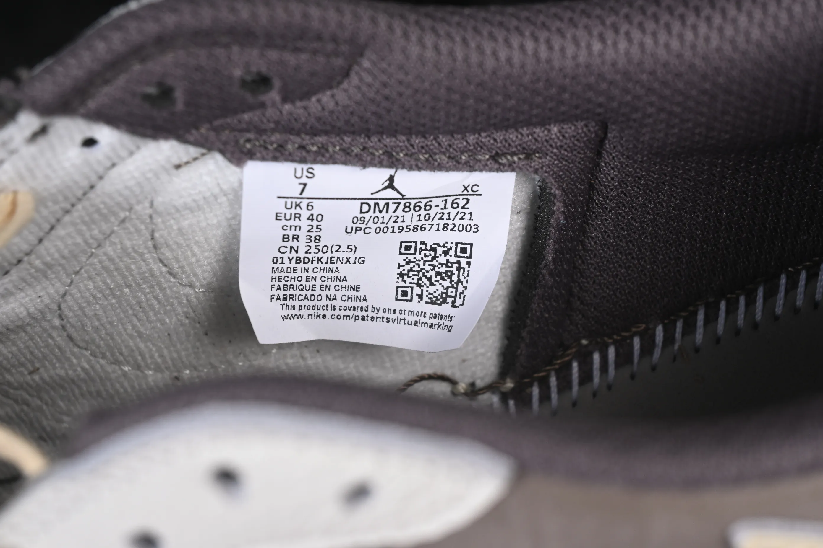 All categories Air Jordan Jordan series basketball shoes Air Jordan 1 Low ZG version Travis Scott x Air Jordan 1 Low OG AJ1 Joe 1 undercut low top full head layer DM7866-162
